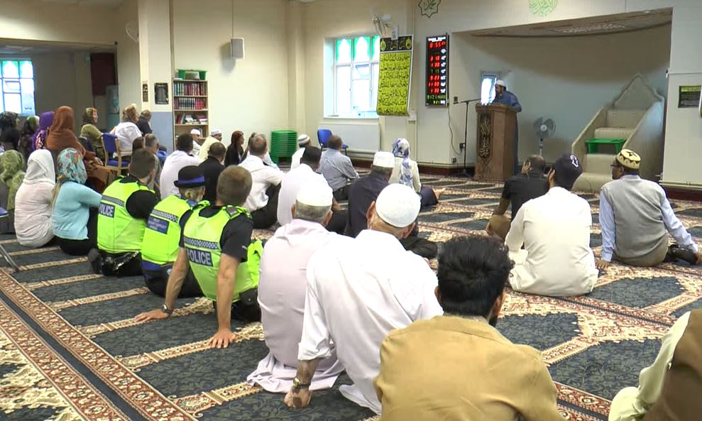 Read more about the article Southampton Mosque Opens Its Doors To Non-Muslims